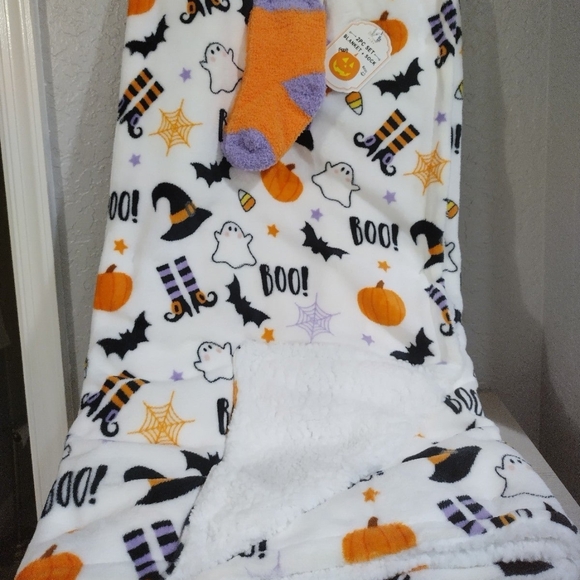 Other - Halloween Themed Fleece Blanket